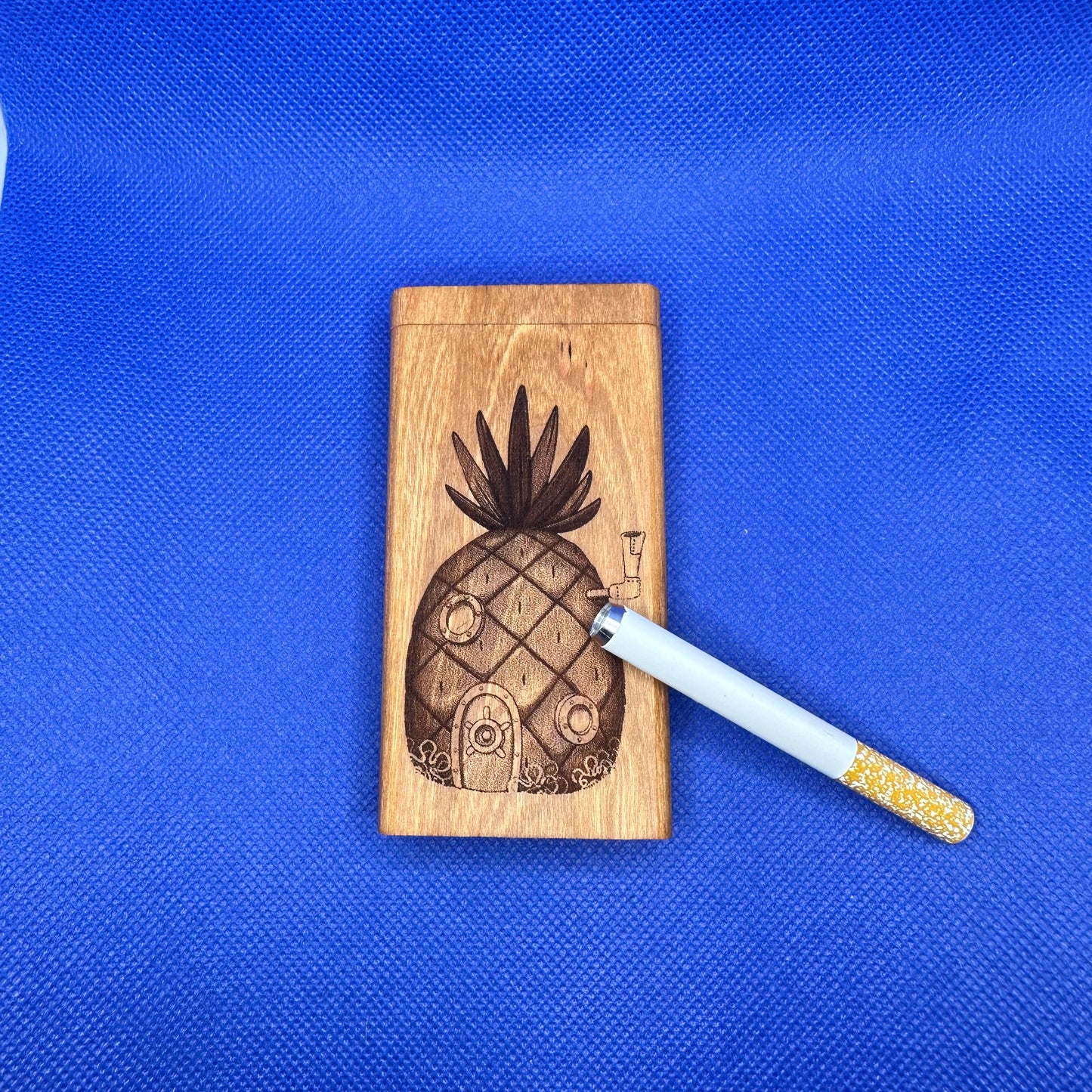 Cherry Dugout One Hitter Box with Pineapple