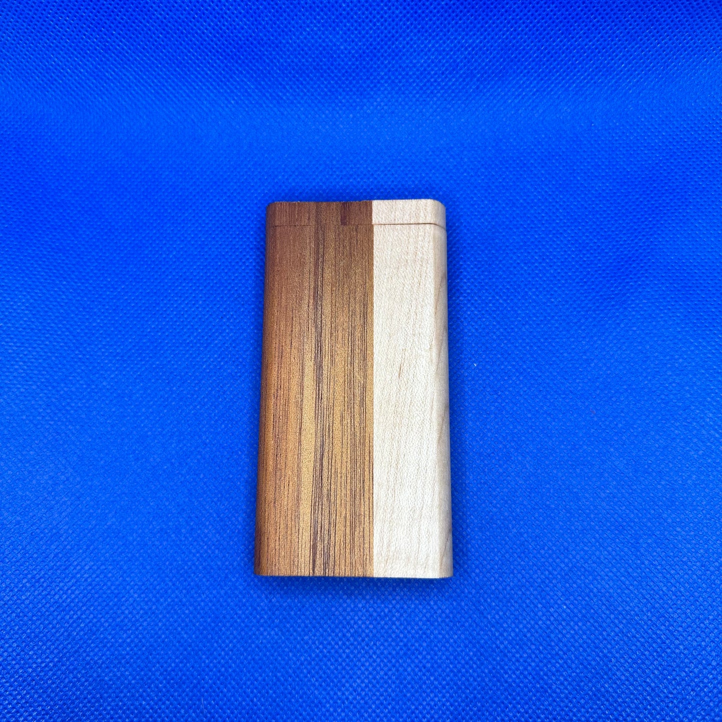 Dugout One Hitter Box- Mahogany, Maple